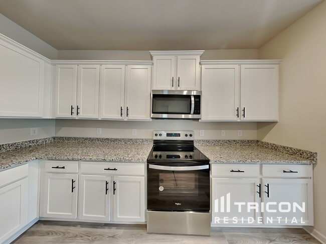 Photo - 423 Prescott Wy