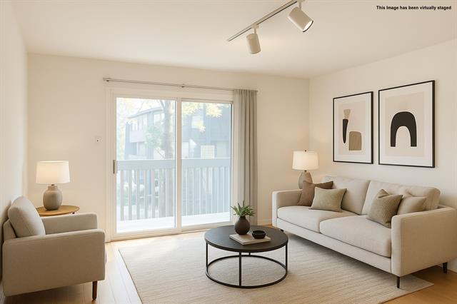 Photo - 4859 Cedar Springs Rd Unidad 234