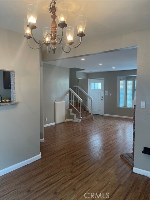 Building Photo - 267 N Holliston Ave Unit 7