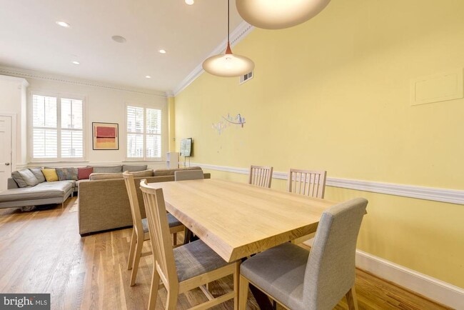 Photo - 2800 Dumbarton St NW