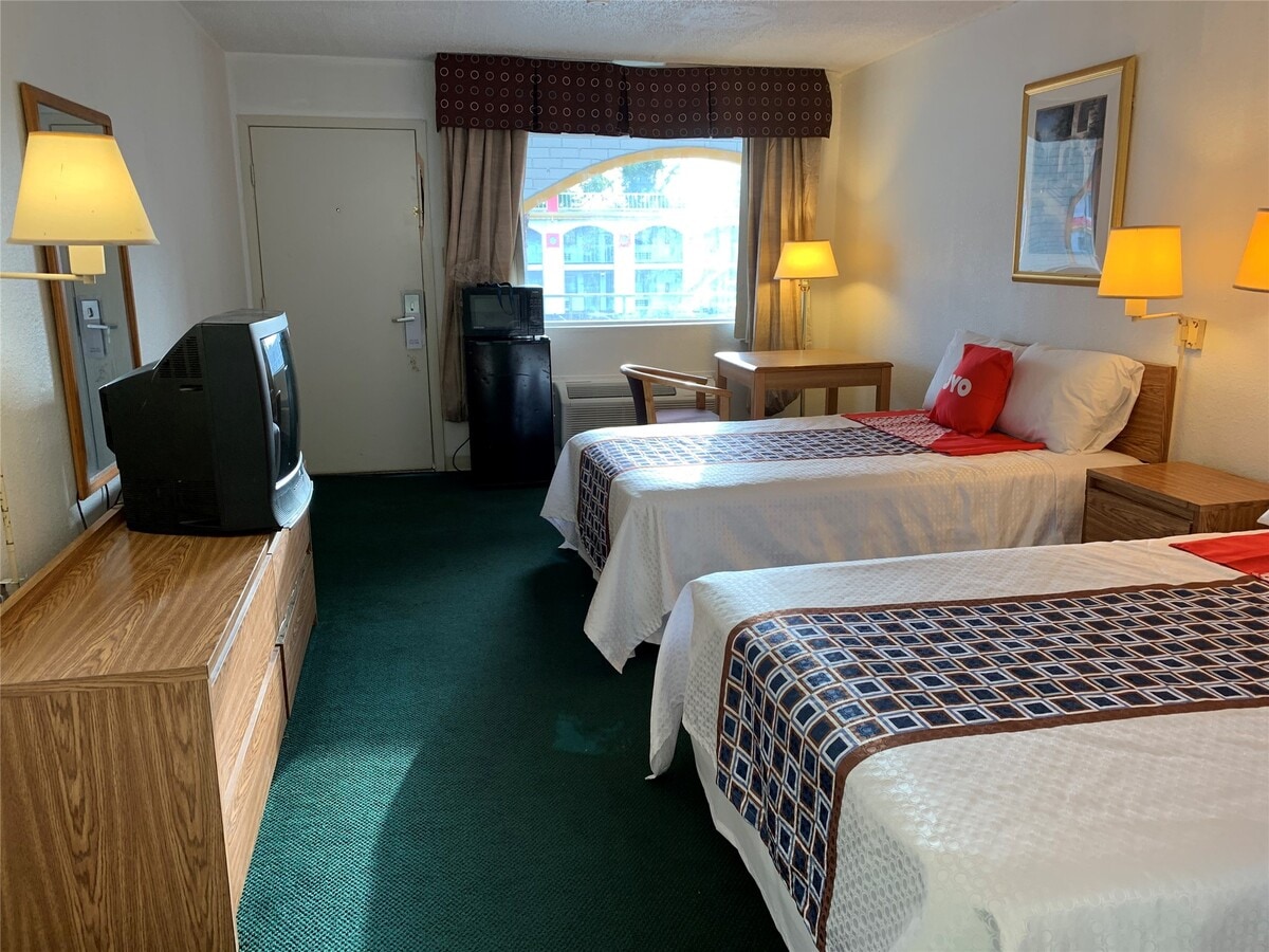 Photo - 15919 East Fwy