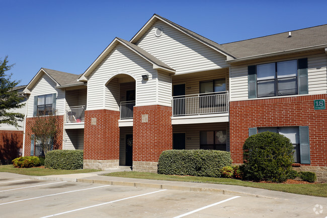 Building Photo - The Park at Devonshire Rental