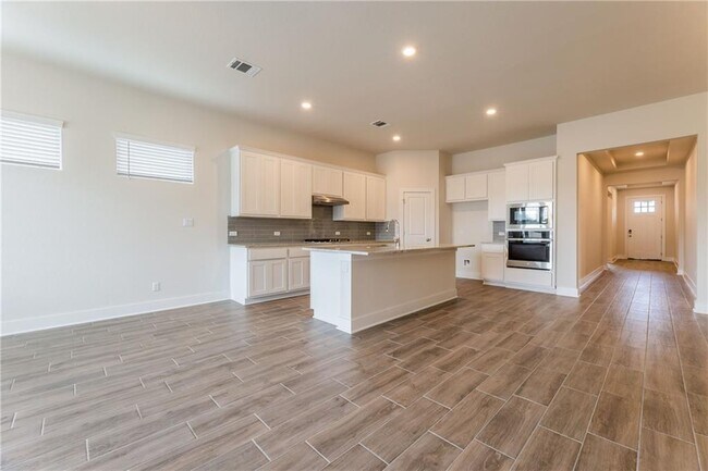 Photo - 178 Brooks Ranchi Dr