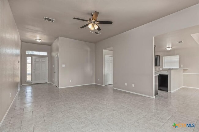 Photo - 313 Meadowbrook Dr