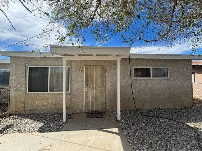 45503 Cedar Ave