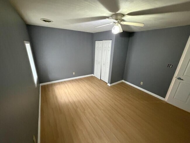 Photo - 202 N Townsend St