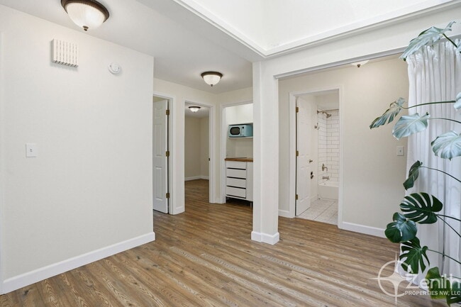 Photo - 13902 NE Piper Rd Unidad B