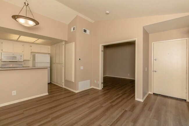 Westridge Apartment Homes