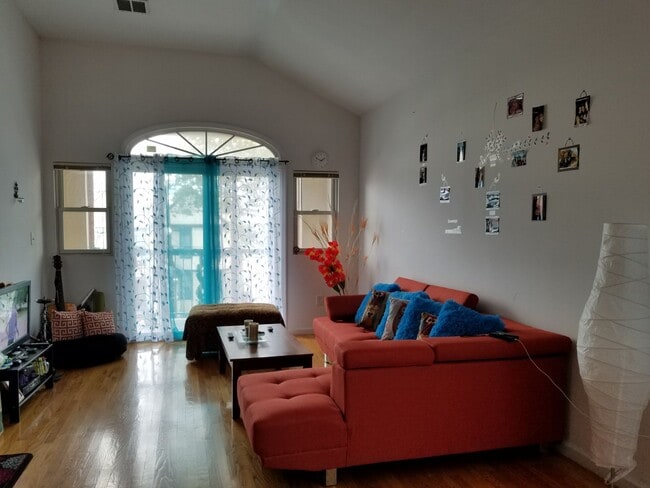 Photo - 49 Nelson Ave Unidad # 2