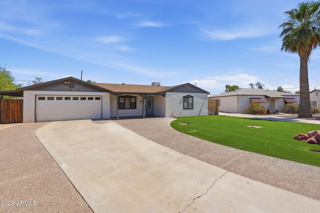 Photo - 1202 W Amelia Ave