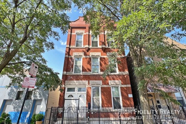 Building Photo - 2346 W 19th St Unit 2R
