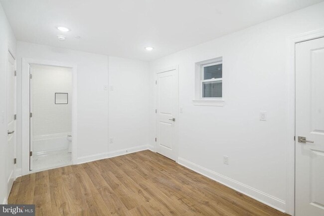 Photo - 653 N Preston St Unit 3