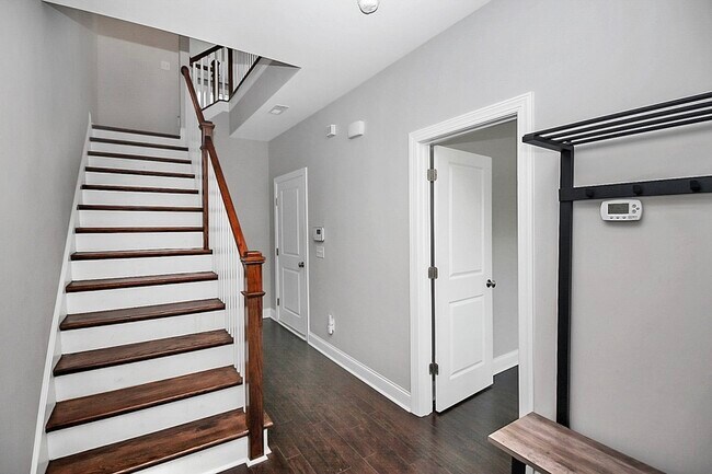 Photo - 2609 Statesville Ave