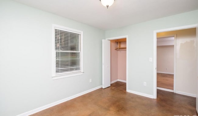 Photo - 304 Umstead Dr
