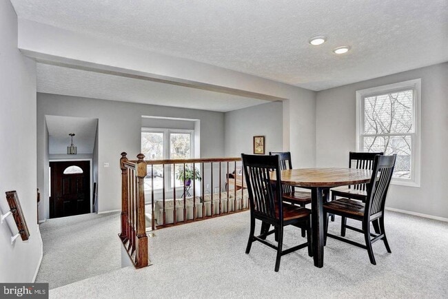 Photo - 3816 Bonnybridge Pl