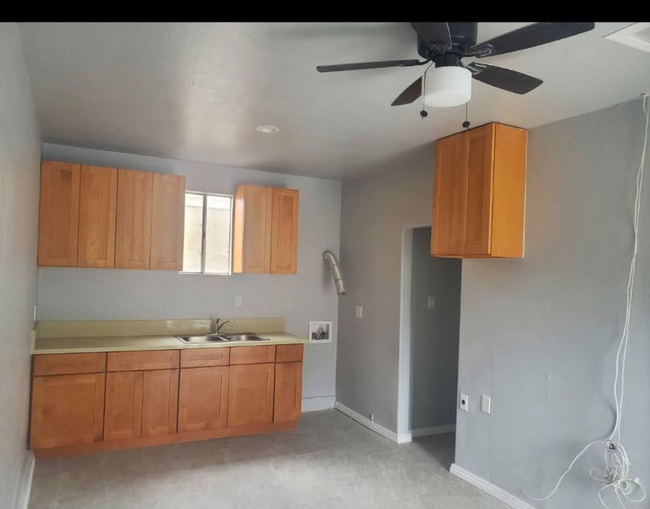 Building Photo - 1067 S Herbert Ave Rental