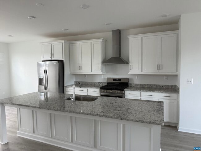 Photo - 4029 TALEN Ln