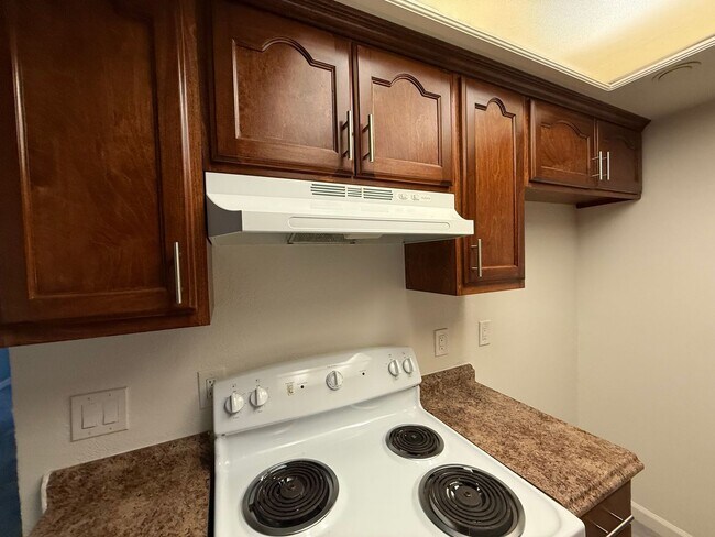Ross Manor Apartments