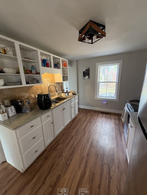 Photo - 90 Belchertown Rd