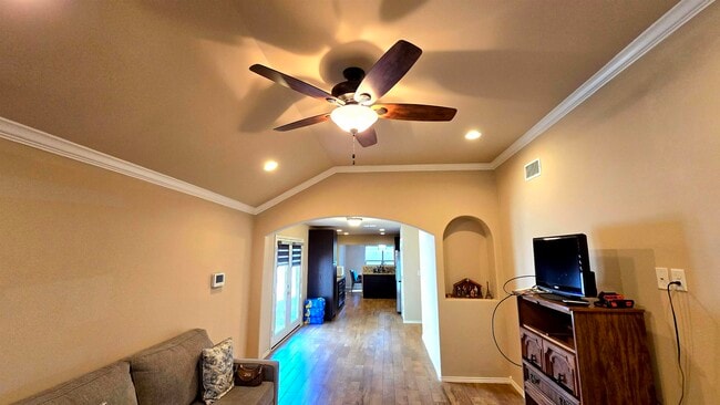 Photo - 307 Santander Dr