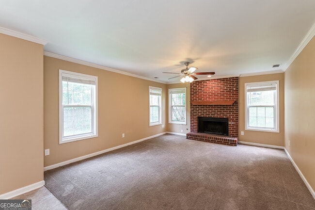 Photo - 1684 Summit Pl Way