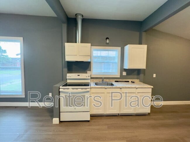 Photo - 517 N 9th St