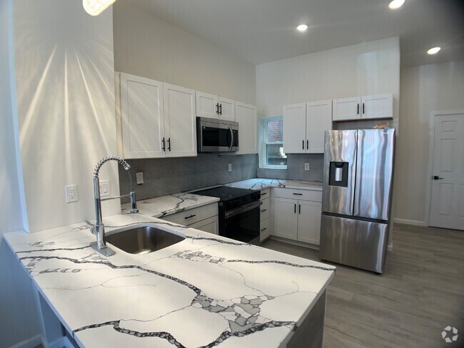 Building Photo - 1252 S 15th St Rental