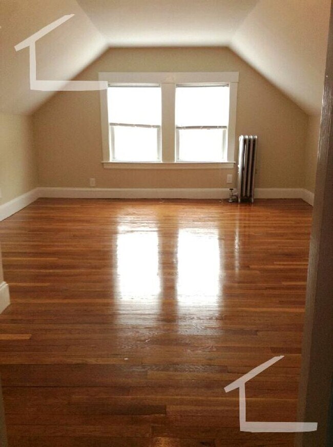 Photo - 34 Irvington Rd