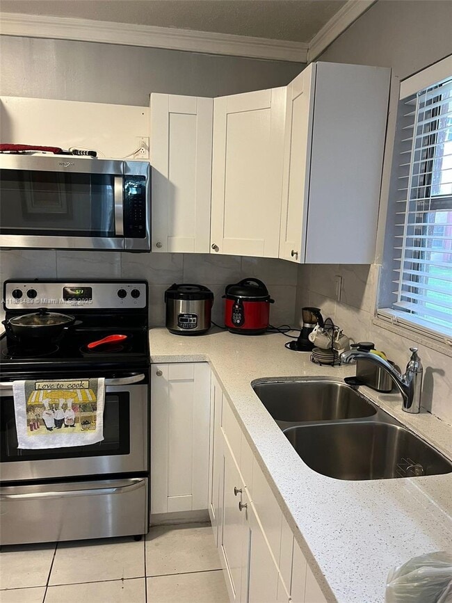 Photo - 13715 Kendale Lakes Cir Unit A-116
