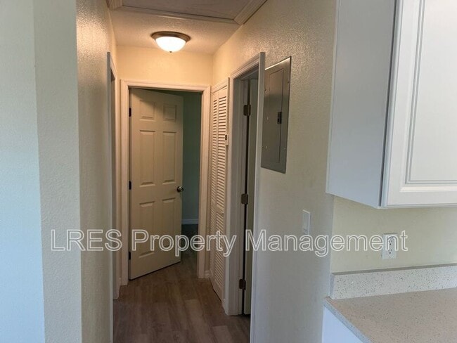 Photo - 2204 W Pine St