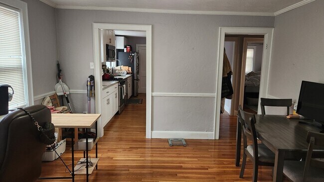 35 Woodstock Ave Unit 35
