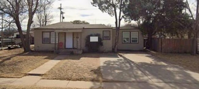 Building Photo - 3405 31st St