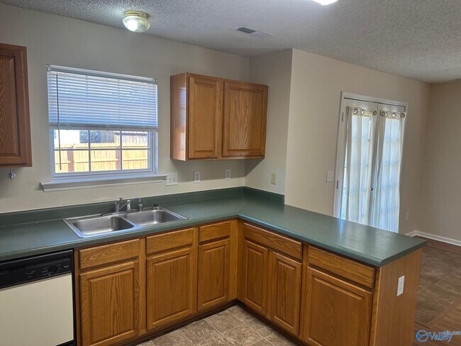 Photo - 109 Clover Ridge Dr