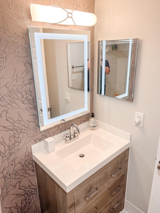 Photo - 5155 E Sabal Palm Blvd Unit 209