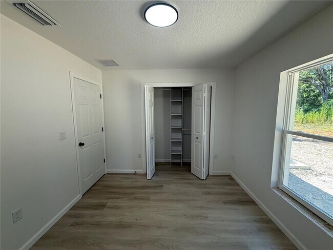 Photo - 6303 NW 65th St