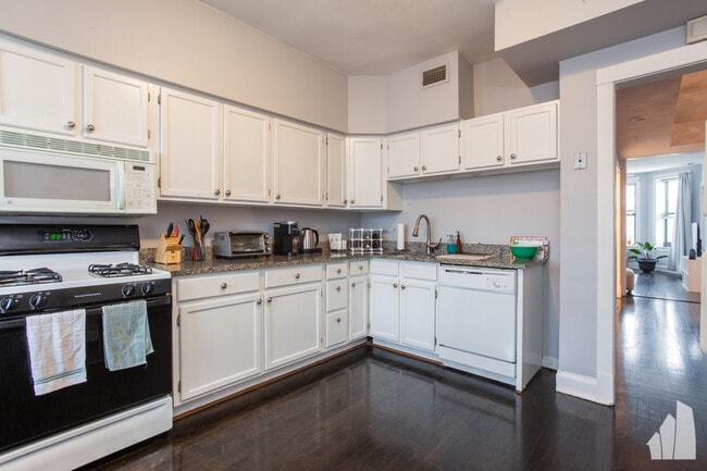 Photo - 1538 W Wrightwood Ave Unit 1