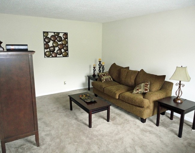 Photo - The Pines at Manhattan