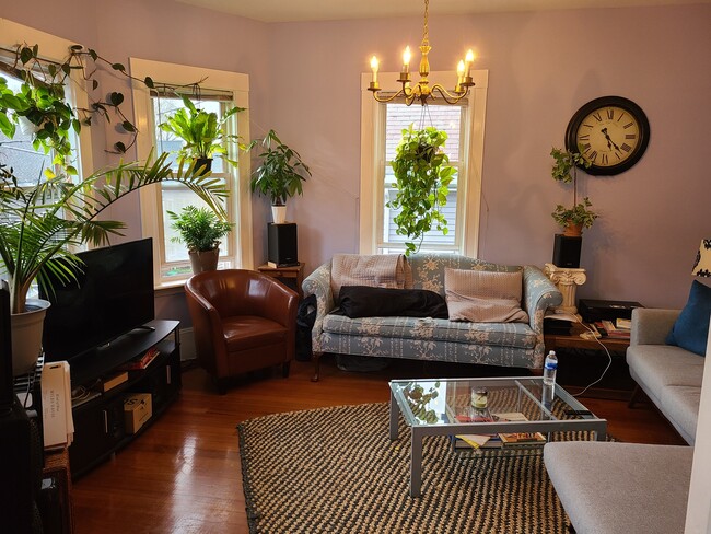 Photo - 95 Belmont St Unit 2