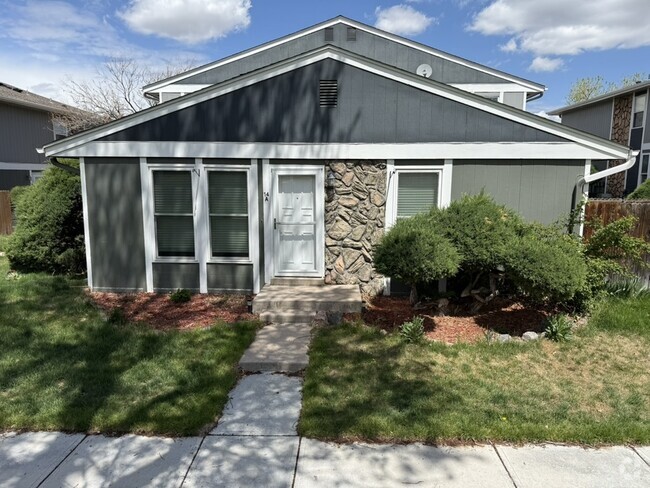 Building Photo - 9901 E Evans Ave Rental