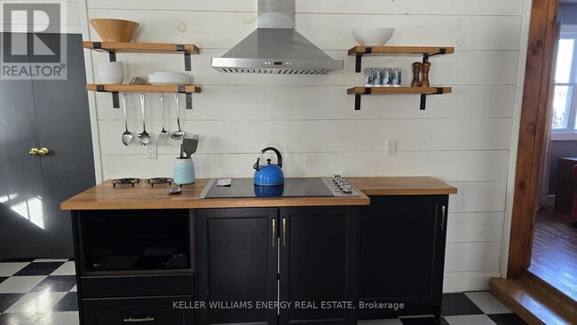 Photo - 34 Captains Dr