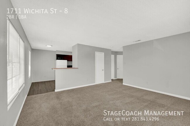 Photo - 1711 Wichita St Unit 8