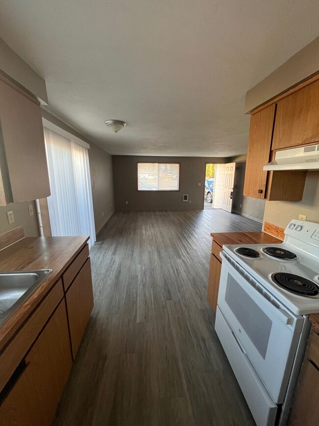 Photo - 00340-1554/1555 Wedgewood Unidad 1554 Wedgewood Pl.