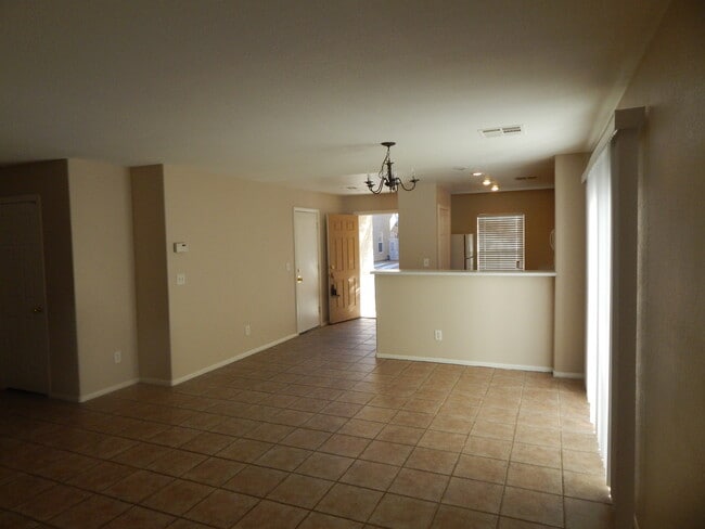 Photo - 1271 Orange Meadow St