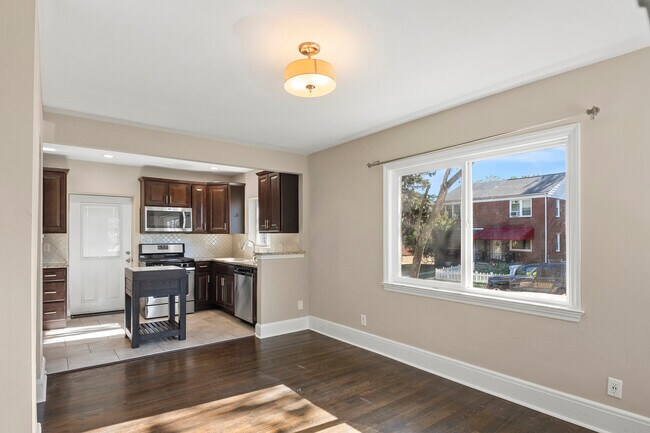 Photo - 4621 Greenhill Ave