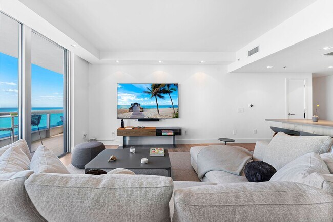 Photo - 6899 Collins Ave Unit # 2601