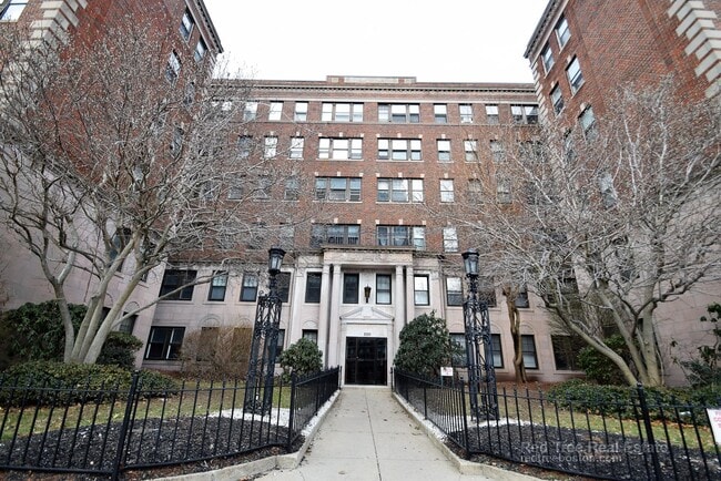 Photo - 2001 Commonwealth Ave Unit 16