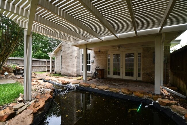 1947 Mayweather Ln