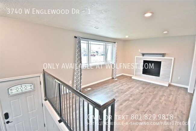 Photo - 3740 Englewood Dr Unit 1
