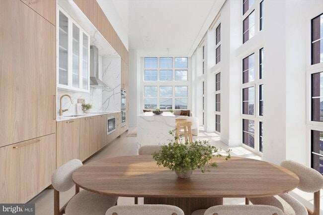 Building Photo - 1099 Germantown Ave Unit PENTHOUSE H1244