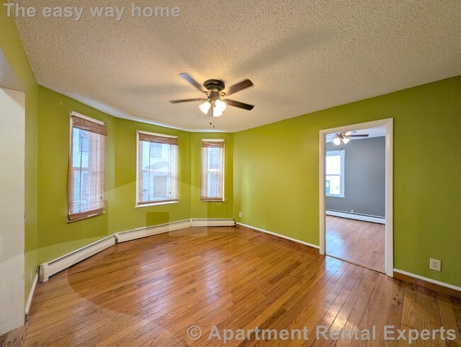 Building Photo - 9 Lowell Terrace Unit #1